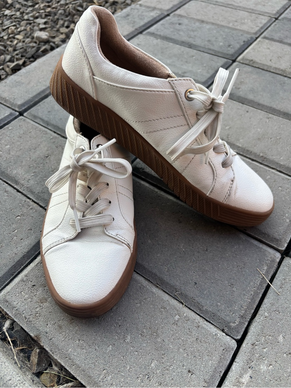 SOUL Naturalizee Neela Oxford Sneakers size 6.5M